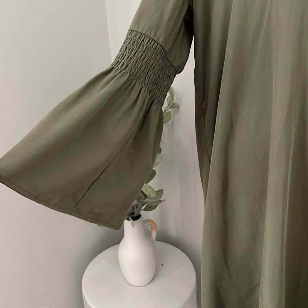 New York and Company Babydoll Dress. Size Medium. Army Green - Picture 5 of 11